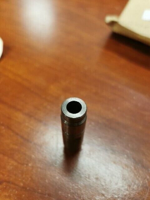 NOS Honda CB360 CL360 INLET VALVE GUIDE 12205-362-305 SUB. 12205-362-405 H93