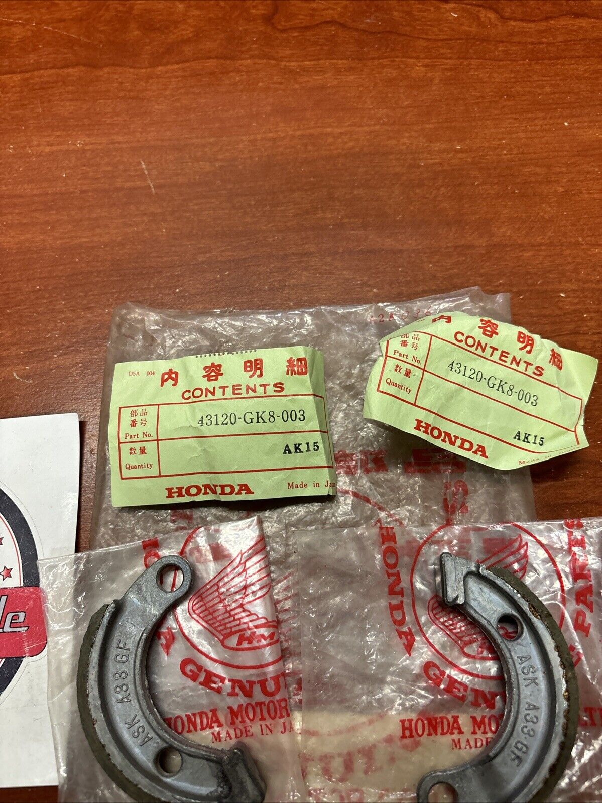 NOS Honda NQ50 D M NT50 BRAKE SHOE KIT 43120-GK8-003 SUB 43120-GK8-305 H155