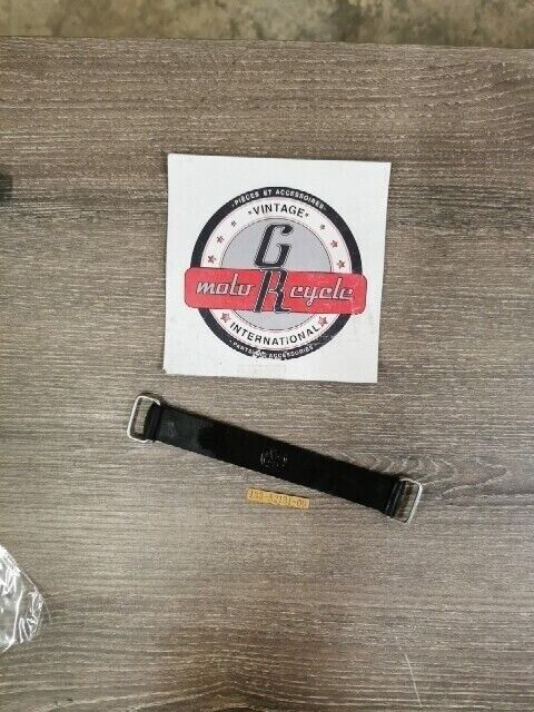 NOS YAMAHA YZFR6 2017 - 2020 JT2 1972 L5TA BATTERY BAND 133-82131-00-00 Y145