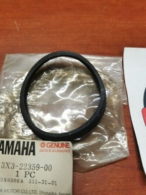 NOS Yamaha 1980 - 1982 YT125 SEAL 3X3-22359-00-00 Y132