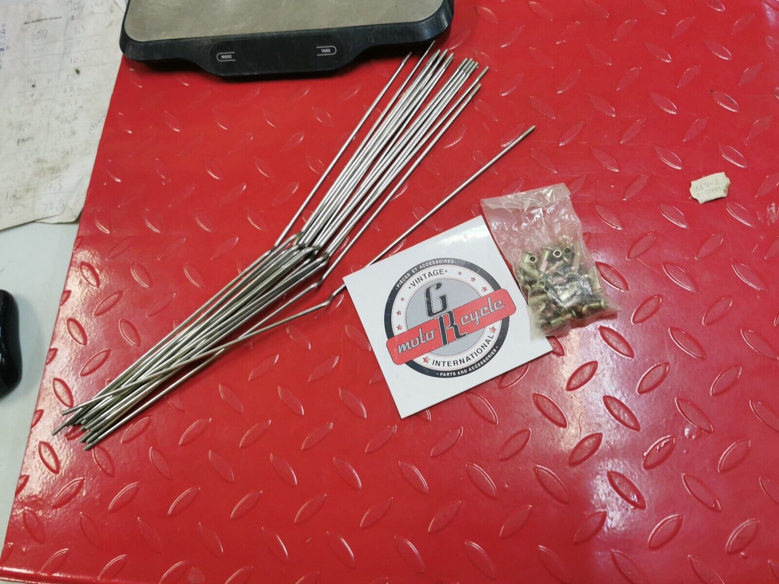 NOS Yamaha TY250 TY350 Complete SPOKE SET REAR  38V-25304-00  Y12