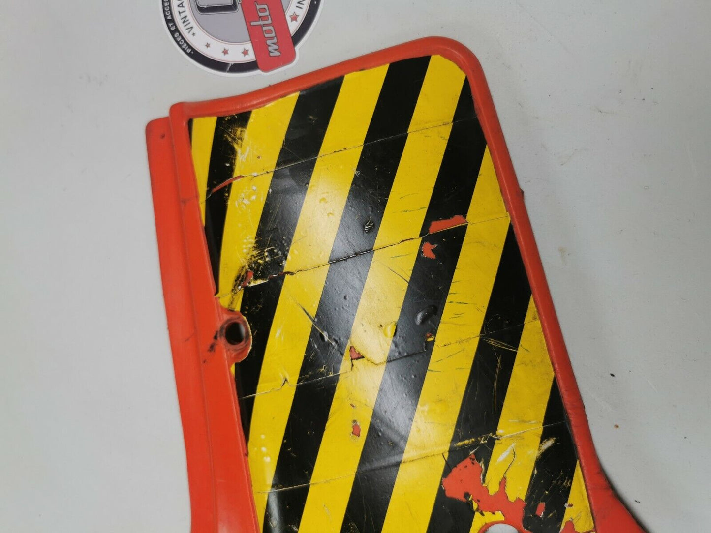 Honda XR200R 1984 Left side airbox cover panel number plate 1985 XR250R G