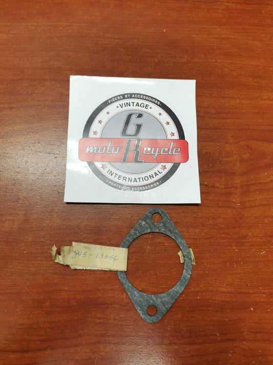 NOS Yamaha 1972 1973 GP292 INTAKE MANIFOLD GASKET 845-13556-00-00 Y78