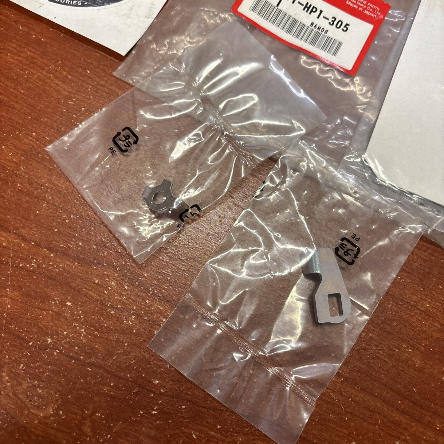 NOS Honda TRX450 THROTTLE ARM LOWER SET 06531-HP1-305 H167
