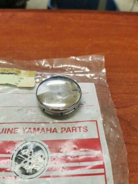NOS Yamaha TX650 XS1 XS2 CAP COVER 256-15417-01-00 SUB 1J7-15417-02-00 Y154