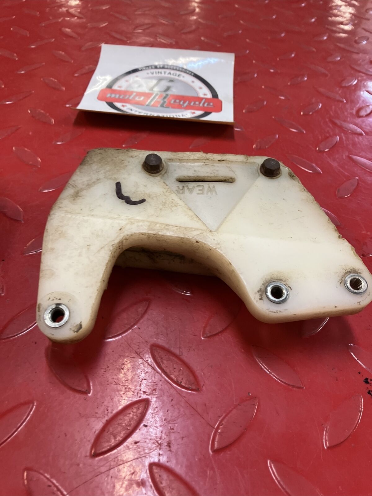 Honda CR250R 1984 chain guide guard CR125R CR500R 3