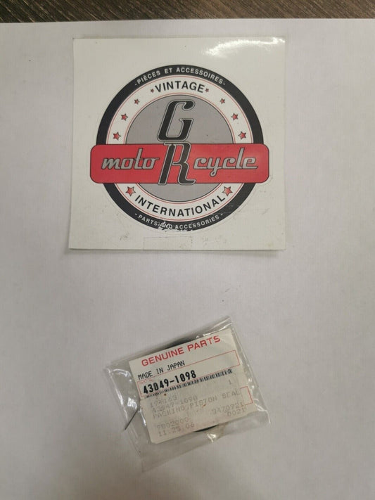 NOS KAWASAKI VULCAN EN500 VN750  ZG1200 PISTON SEAL PACKING 43049-1098 K32