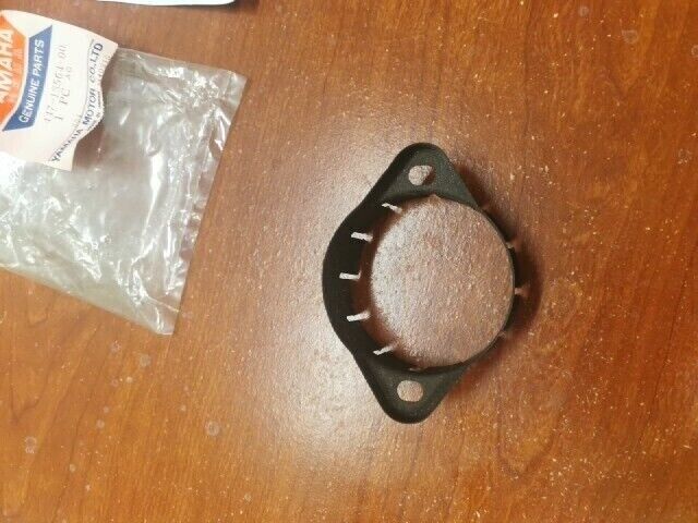 NOS Yamaha TX650 XS650 JOINT COVER 447-13564-00-00 Y141