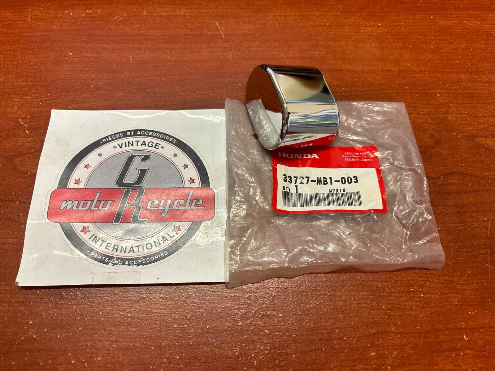NEW NOS Honda CA250 CBX750 CMX250 VF750 VT1100C LICENSE COVER 33727-MB1-003 H172