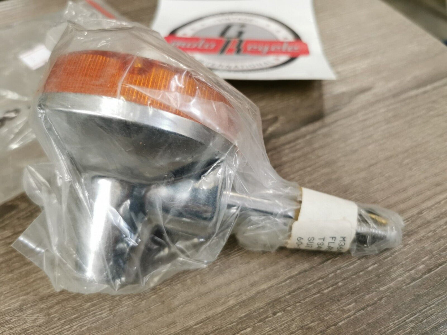 NOS EMGO SUZUKI TS250 TS400 TS550 1977 + FLASHER LAMP 60-36410 J36