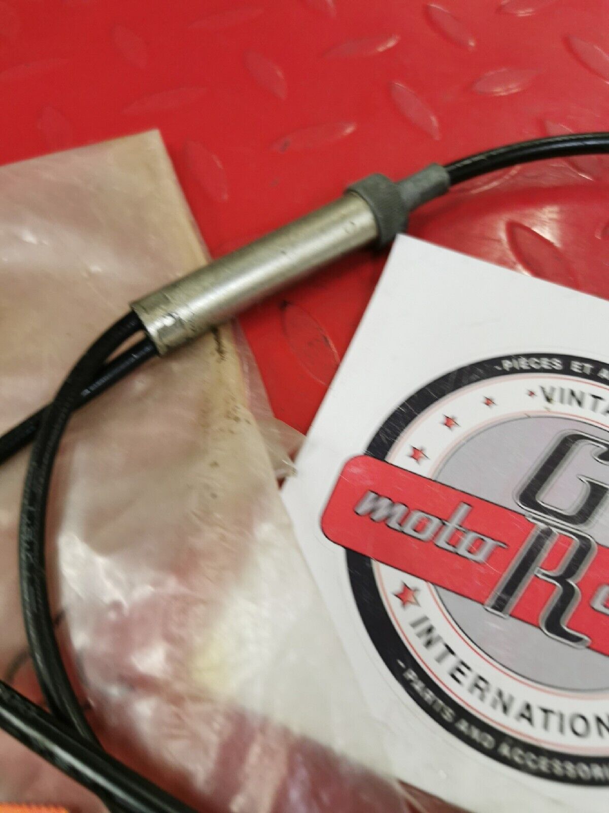 NOS SUZUKI  TS75  1975 1976   Throttle Cable Assembly 58300-26300  S13