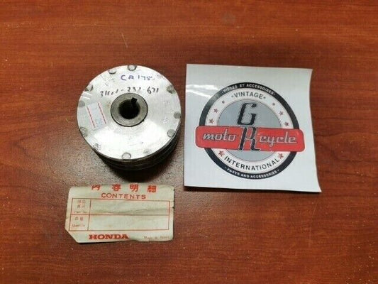 NOS Honda CB175 K3 - K7 ROTOR ALTERNATOR 31101-306-005 H86