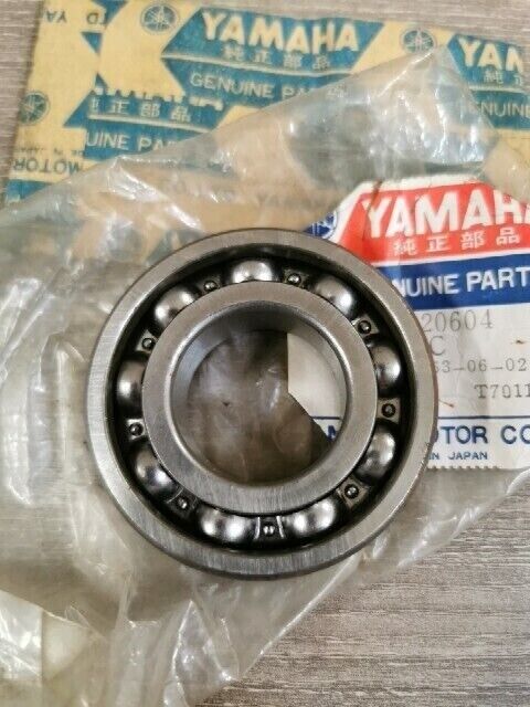 NOS YAMAHA RD400C RD250 DS7 RD350 R5C TR2 R5 BEARING 93306-20604-00 Y149