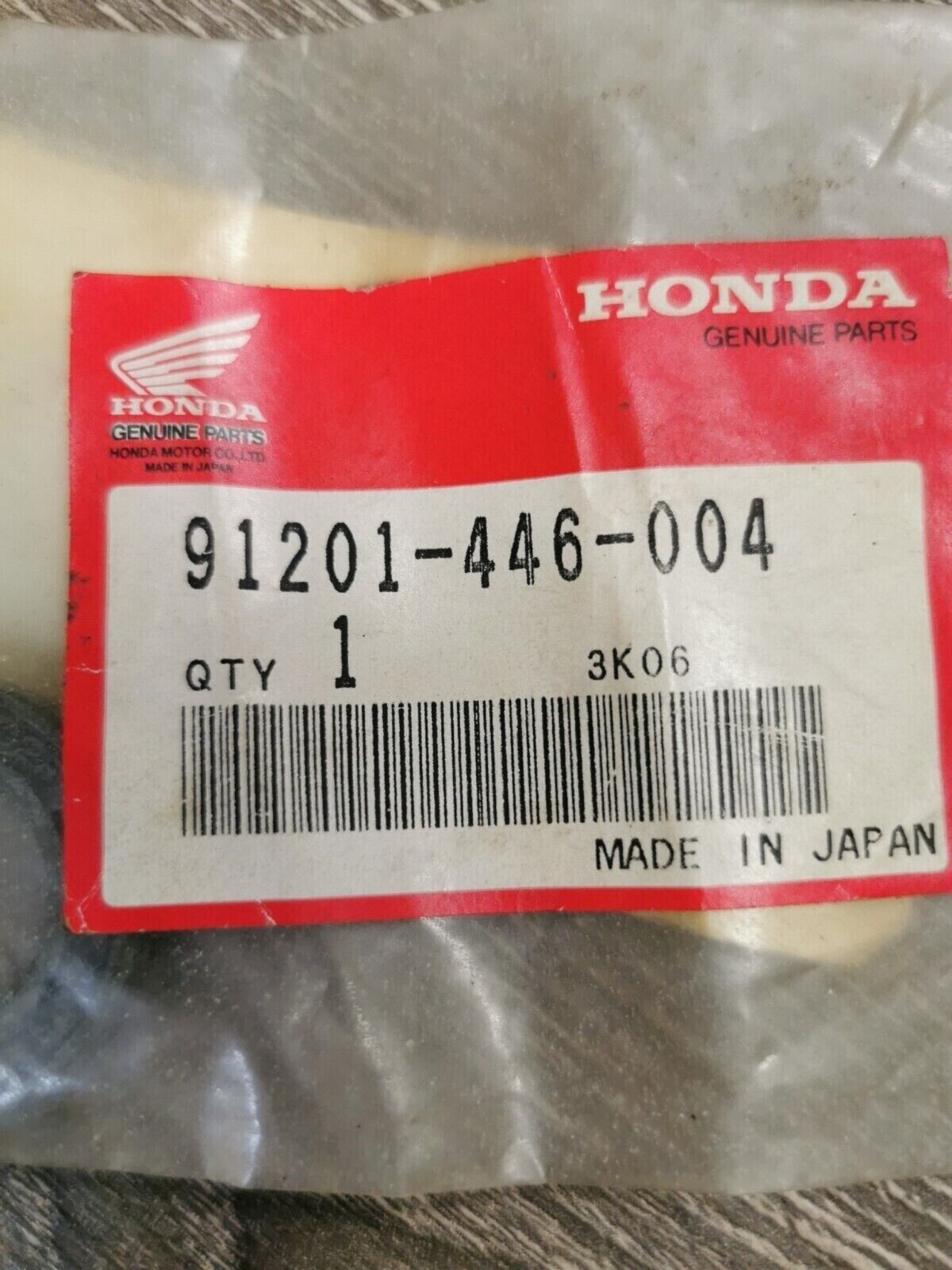 NEW NOS HONDA XR200R OIL SEAL 91201-446-004 H56