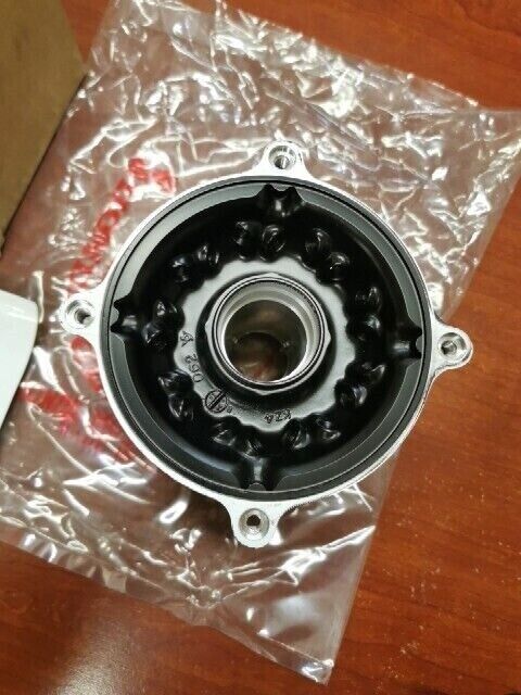 NOS Honda 1989 CR125R CR250R FRONT WHEEL HUB 44601-KZ4-000 H80