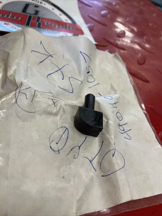 NOS KAWASAKI SHOE 49048-1057 K12
