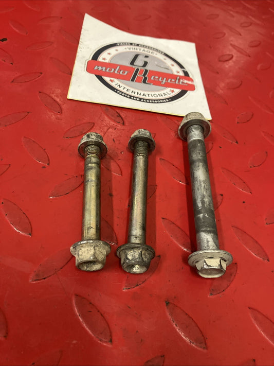 Honda CR250R 1985 Swingarm rear shock inkage dogbone bolts flange CR125R CR500R