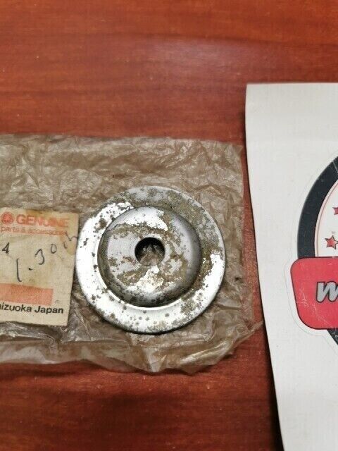 NOS YAMAHA ET340C EX440B GS340 REAR AXLE WHEEL WASHER SHAP 90209-08124-00 Y112
