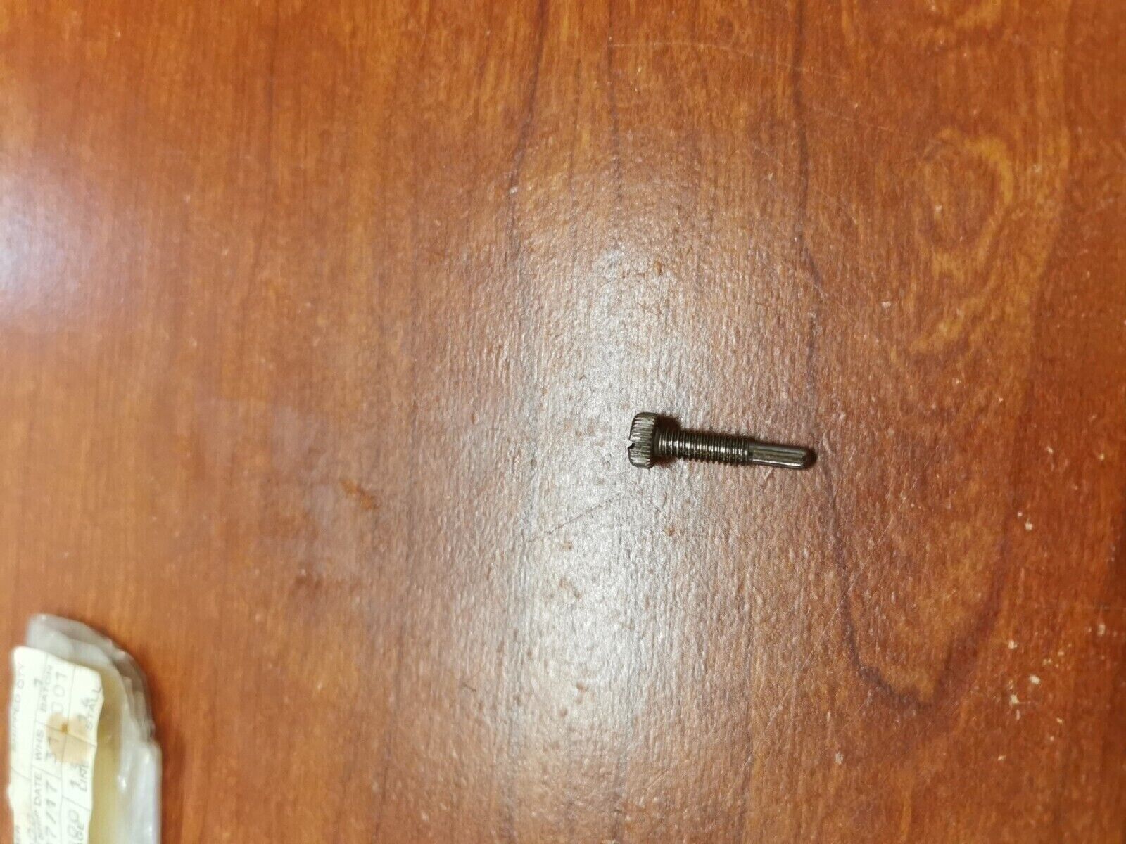 NOS Yamaha PILOT ADJUSTING SCREW 646-14211-02-00 Y69