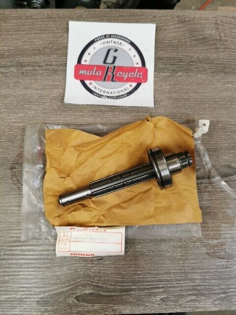 NOS HONDA XL175 1973 - 1977 COUNTERSHAFT COMP 23220-362-000 H87