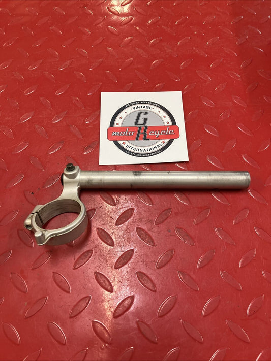 Suzuki GSXR1000 2003 right handle handlebar steering holder 2004