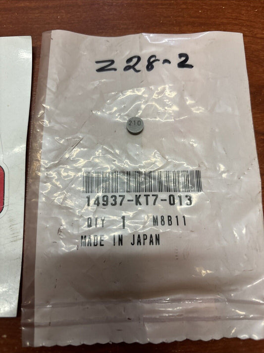NOS Honda CB1000R CB1300 CB1300A TAPPET SHIM (2.100) 14937-KT7-013 H156
