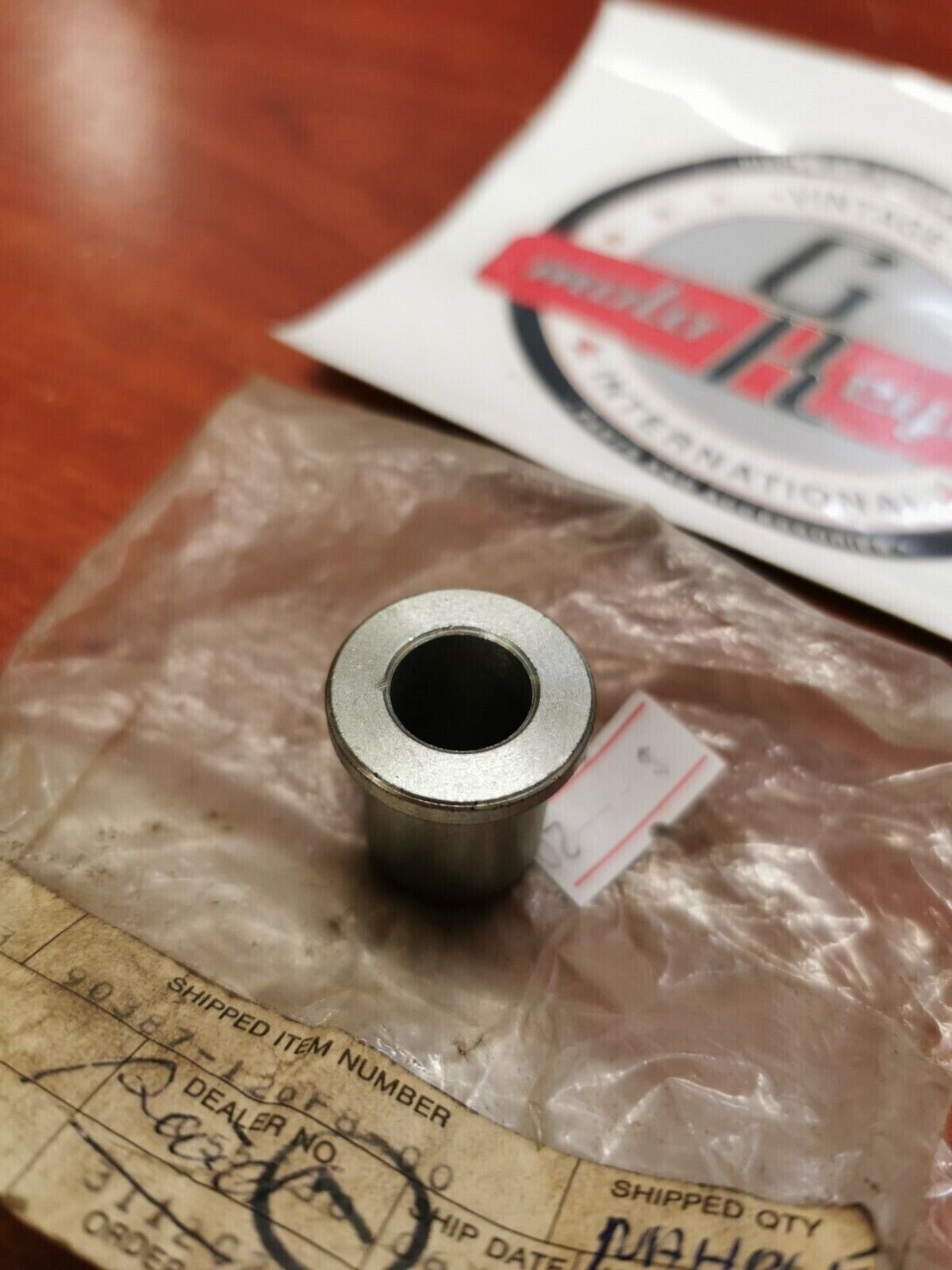 NEW NOS Yamaha YZ80 TTR125 XT125 XT200 FRONT WHEEL COLLAR 90387-126F8-00 Y93