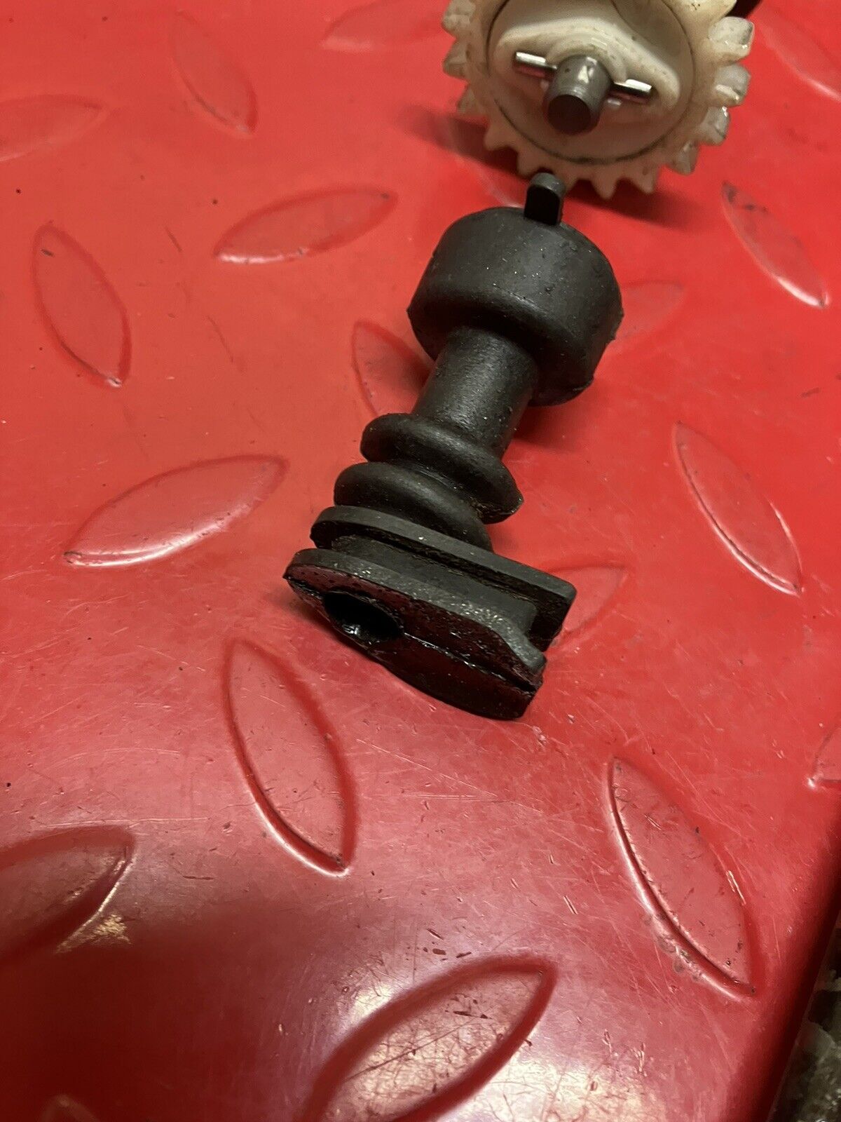 Kawasaki KX125 1986 complete power exhaust valve assembly cover governor shaft