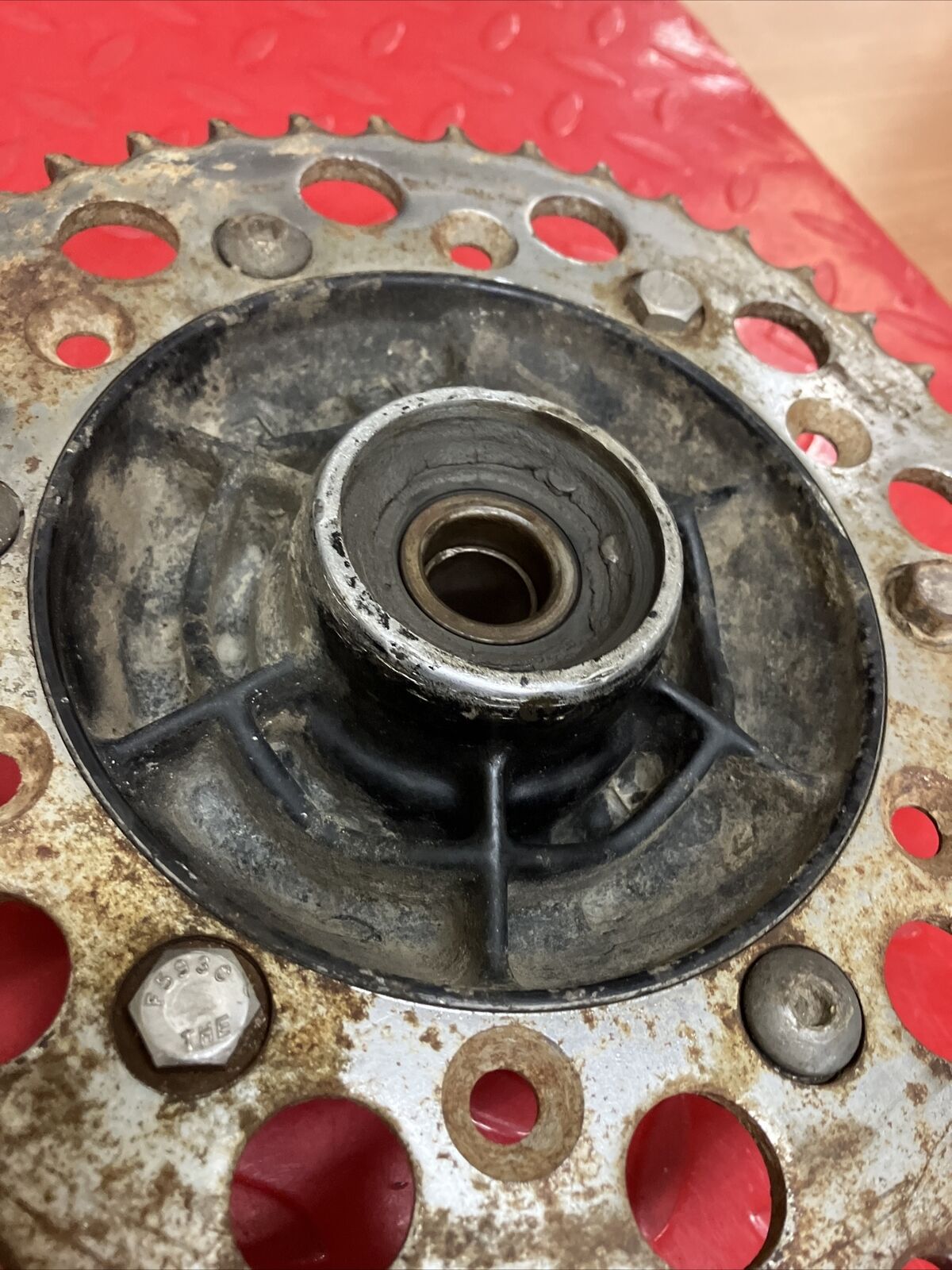 Honda XL600R 1986 Rear wheel hub final driven sprocket flange 1983 1984 1985 87
