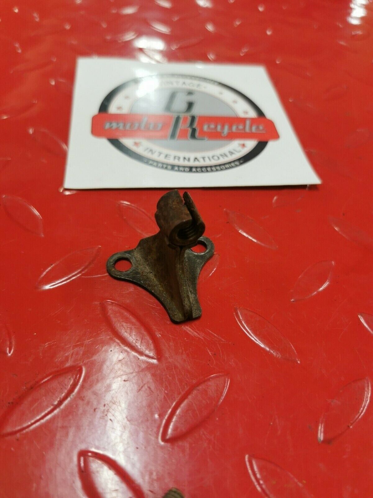 Kawasaki KX80 1979 clutch cable holder guide bracket