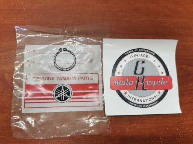 NOS Yamaha RD250 RD350 SR500 CIRCLIP 93410-30012-00 SUB 99009-30400-00 Y136