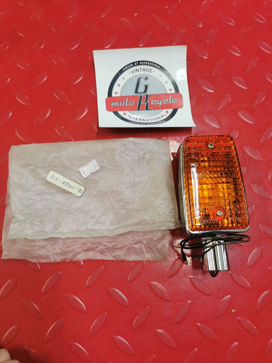 NOS YAMAHA XJ900 1983 FRONT FLASHER ASSEMBLY 31E-83301-70-00 Y29