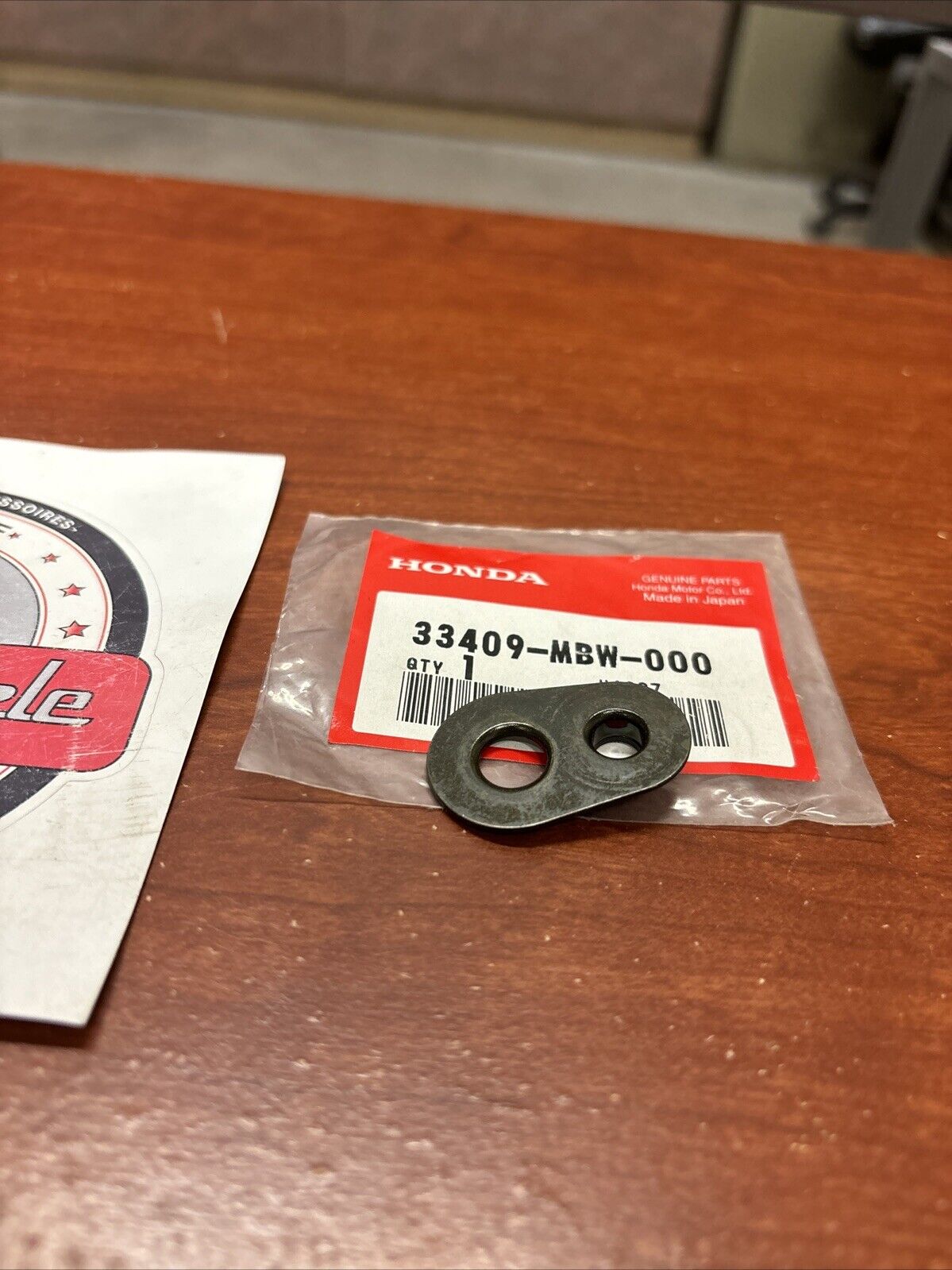 NOS Honda CB1300S CBR1000RR CBR600F TURN SIGNAL SETTING PLATE 33409-MBW-000 H172