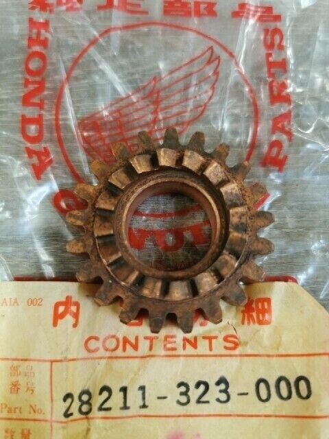 NOS HONDA CB500 1971 1972 PINION KICK START 28211-323-000 H81