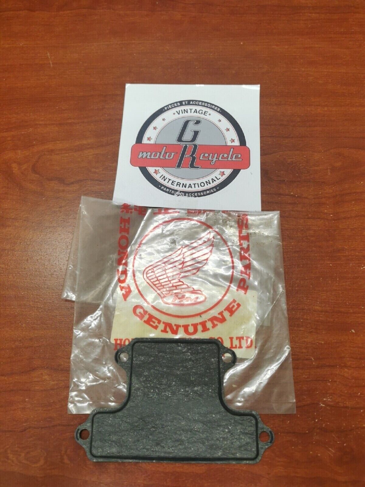 NOS Honda GASKET GEAR COVER 11372-463-000 H36 