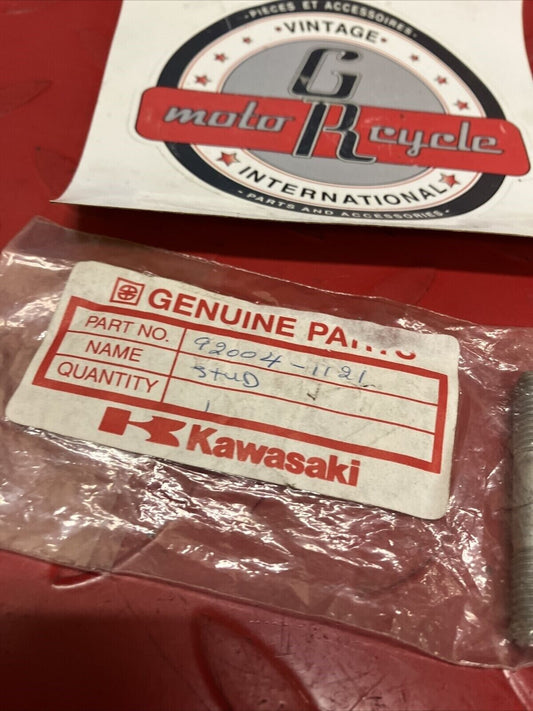 NOS KAWASAKI STUD 8X30 92004-1121 K13