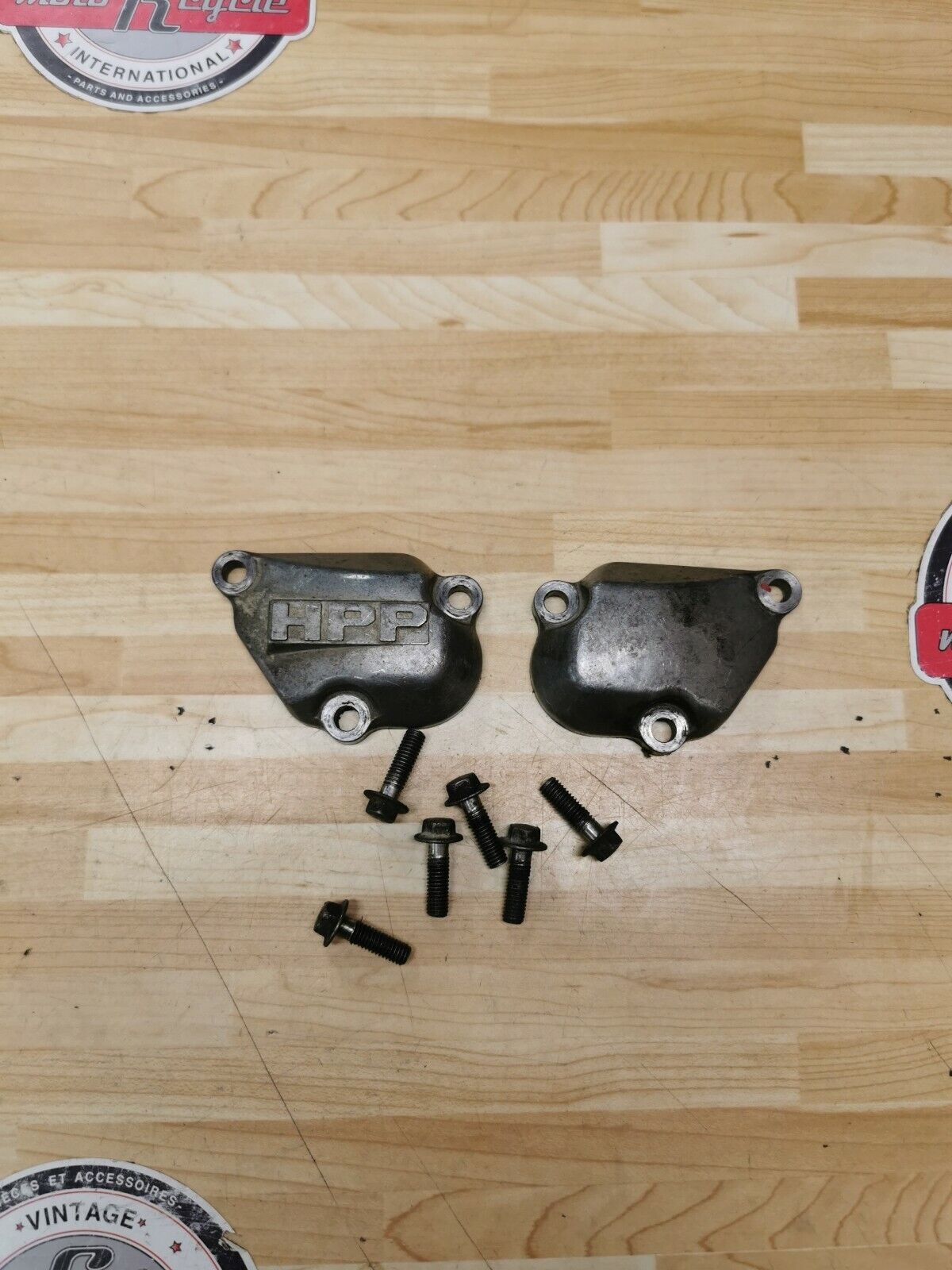 CR250R 1991 cylinder exhaust valve left right cover 1988 - 1991 12106-KS7-830 2