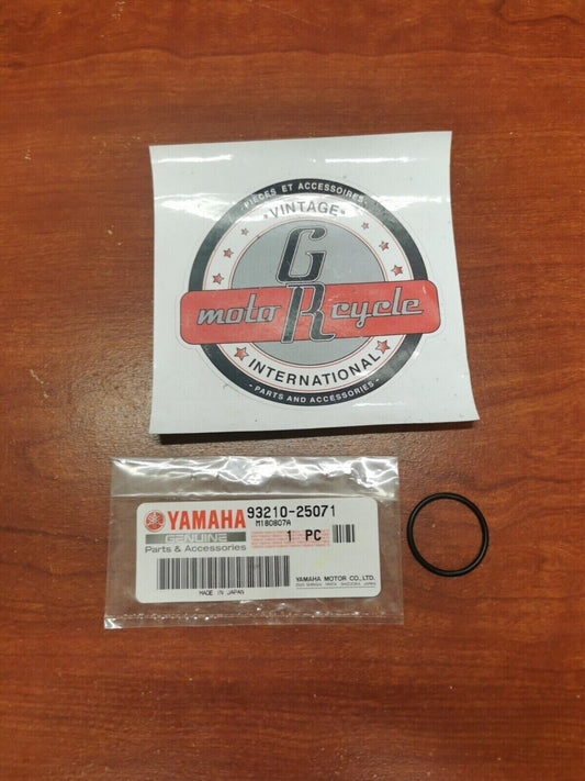 NOS Yamaha TD1 TD2 DS6 RX10 VX700 FX10 RST90 PZ50 RS90 O-RING 93210-25071-00 Y82