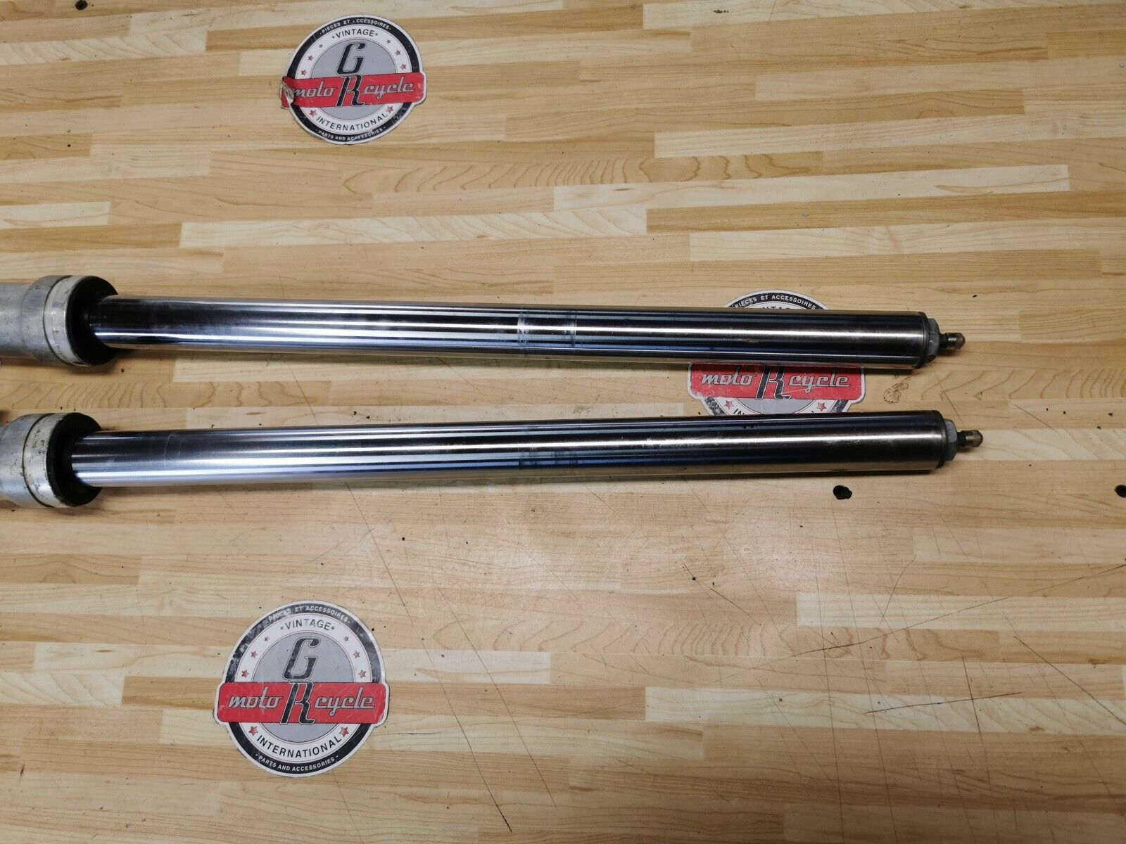 Honda XL200R 1984 front fork shock absorber XL 200R 1983 51400-KG1-003