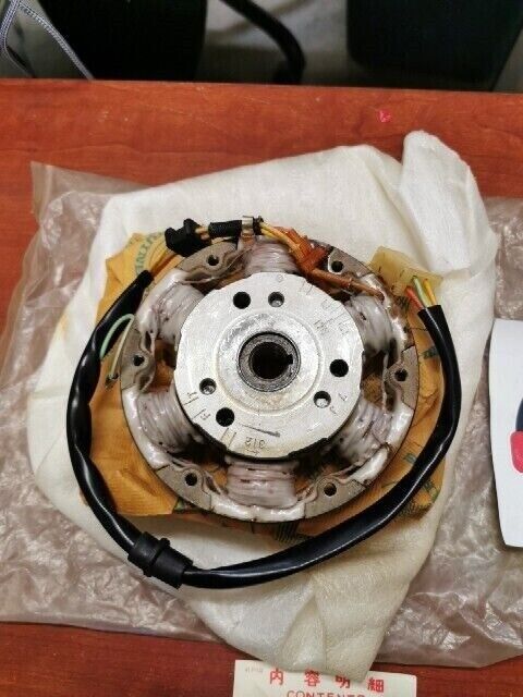 NOS Honda SL350 K2 ALTERNATOR 31100-340-004 H90