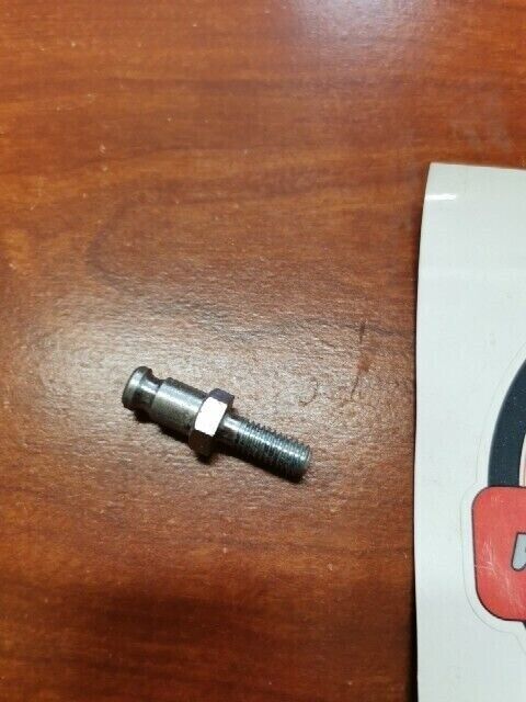 NOS Honda 1973 - 1975 CR125M STAND SPRING HOOK 90109-357-010 H107
