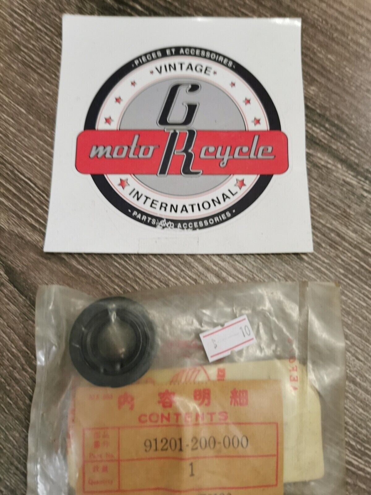 NOS HONDA CB92 SEAL BREATHER  91201-200-000  H59