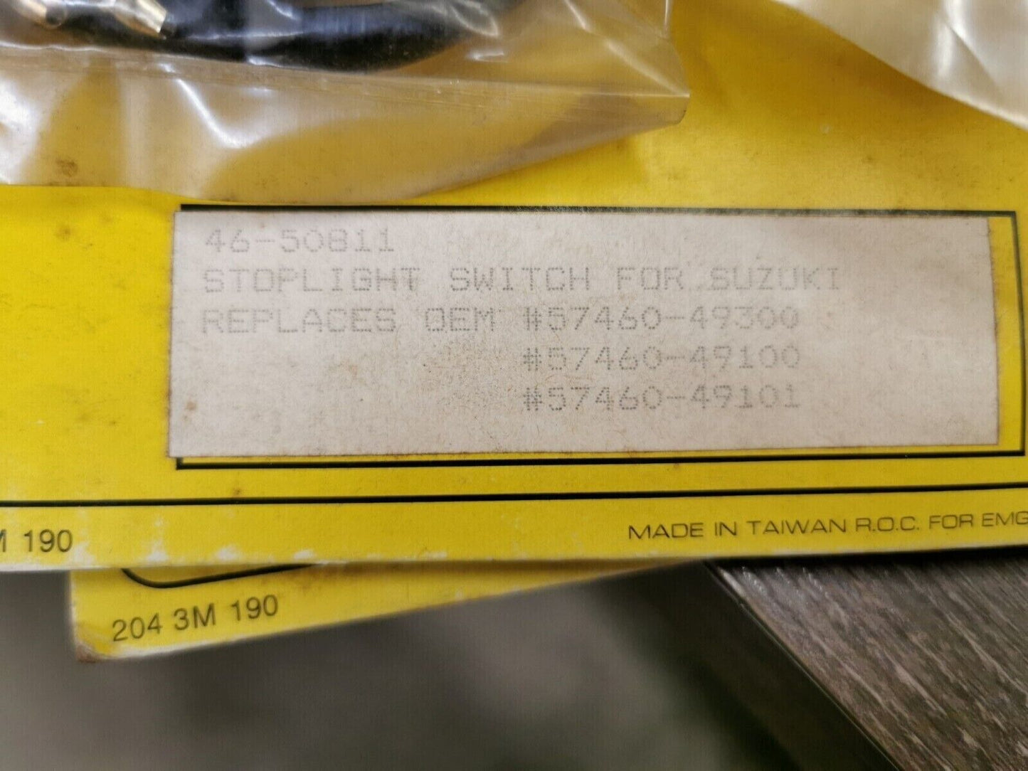 NOS EMGO SUZUKI GS1000 GS550ESF GS750L STOP SWITCH 46-50811 J29