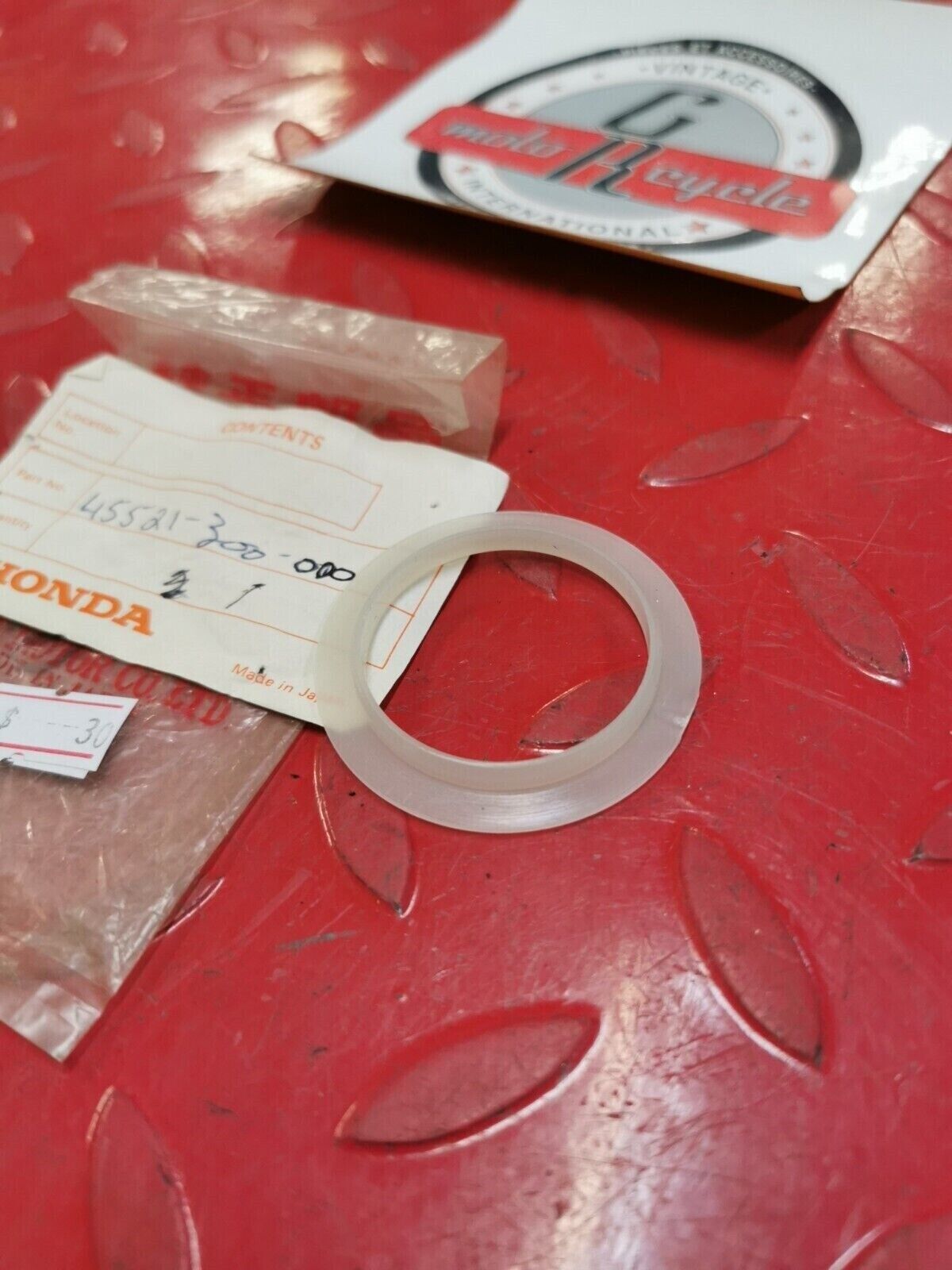 NOS Honda CB750K PLATE, DIAPHRAGM 45521-300-000 H31