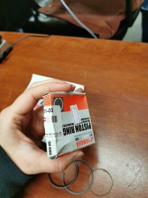 NOS Yamaha PW50 QT50 RD50 LC50 MJ50 PISTON RING SET (STD) 260-11601-03-00 Y105