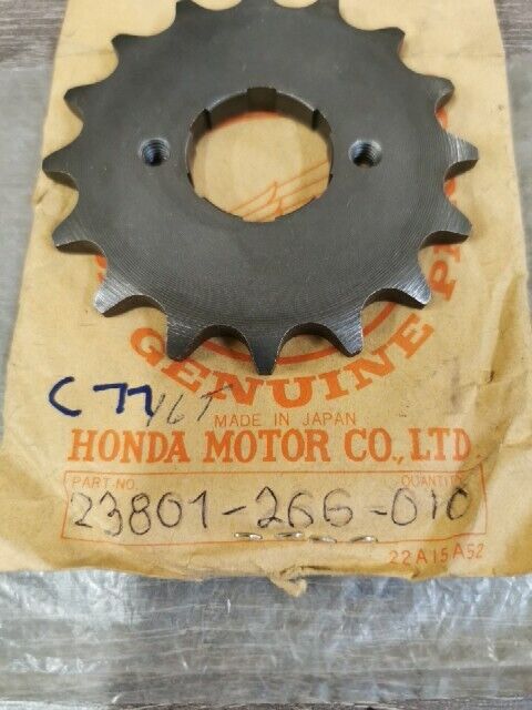 NOS HONDA CA77 SPROCKET DRIVE 16T 23801-266-010 H79