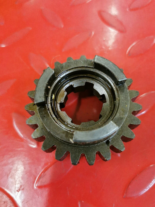NOS SUZUKI TS400 TM400 1971 - 1976  GEAR 4TH DRIVEN  24341-16500 S12
