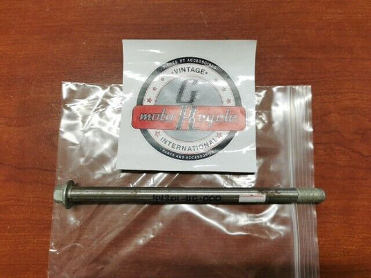 NOS Honda CB50 CR125 FRONT WHEEL AXLE 44301-110-000 SUB. 44301-KF9-900 H68