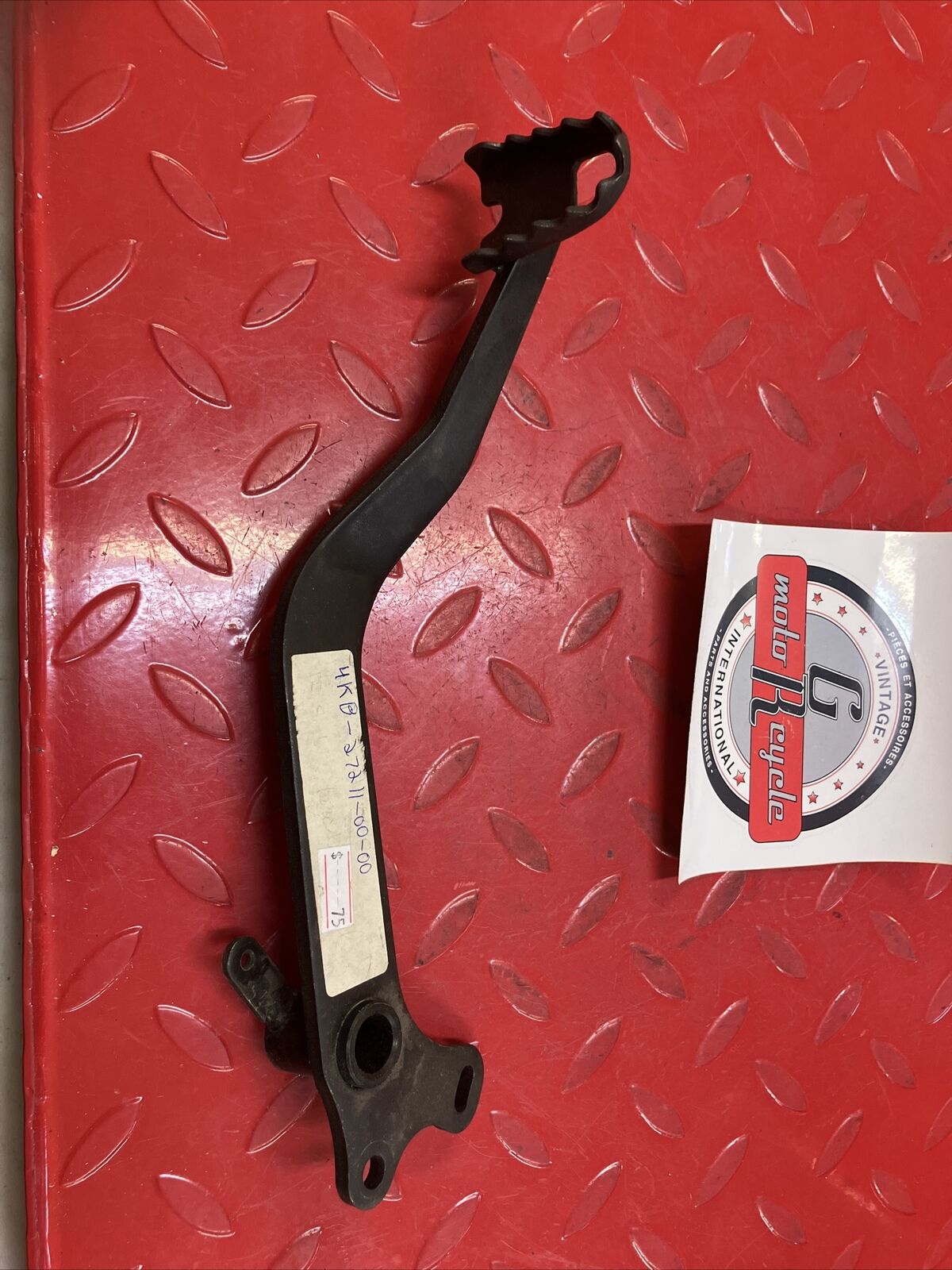 NOS YAMAHA WOLVERINE YFM350 PEDAL BRAKE 4KB-27211-00-00 4KB-27211-10-00 Y26