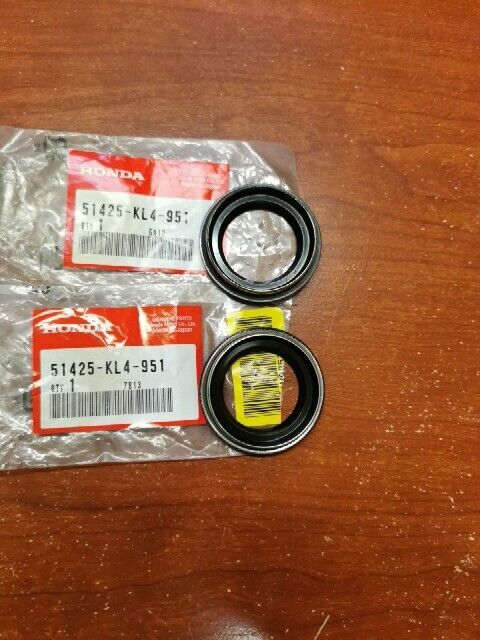NOS Honda CRF150F CRM50R CRM75R XL125R XL250R DUST SEAL KIT 51425-KL4-951 H152